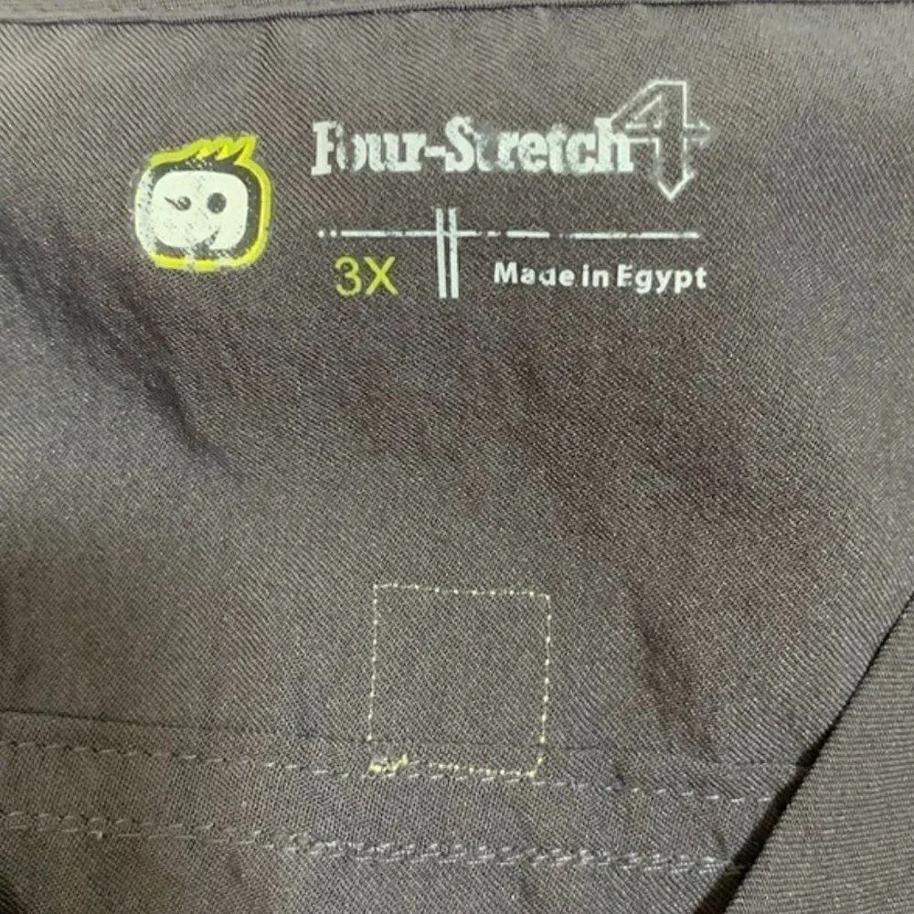 Four Stretch 4 Scrub Top - Picture 6 of 7